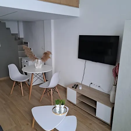 Apartment Centrum Loft Mesochorion (Evrytania)